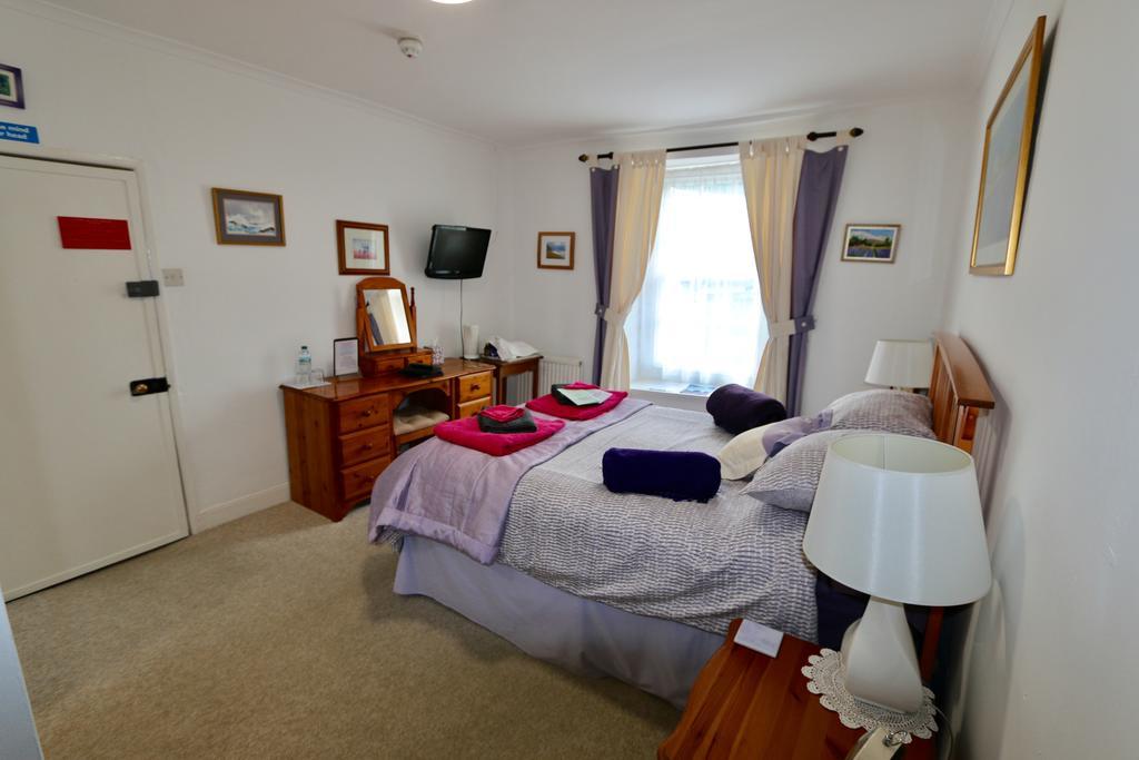 The Old Bakehouse Bed and Breakfast Colyton Exterior foto
