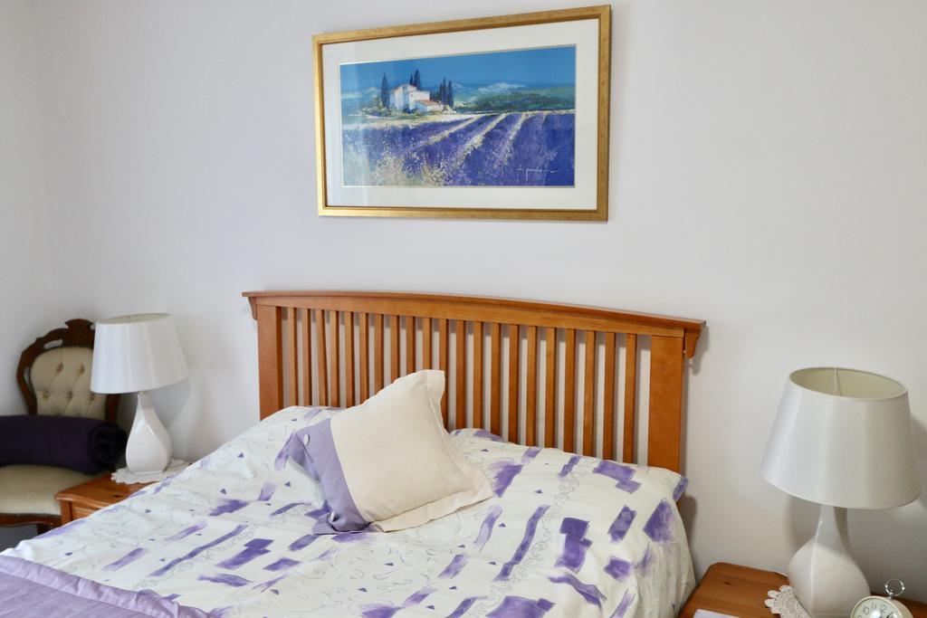 The Old Bakehouse Bed and Breakfast Colyton Exterior foto