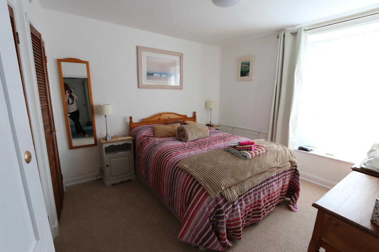 The Old Bakehouse Bed and Breakfast Colyton Exterior foto
