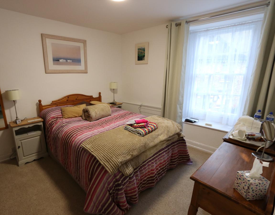 The Old Bakehouse Bed and Breakfast Colyton Exterior foto